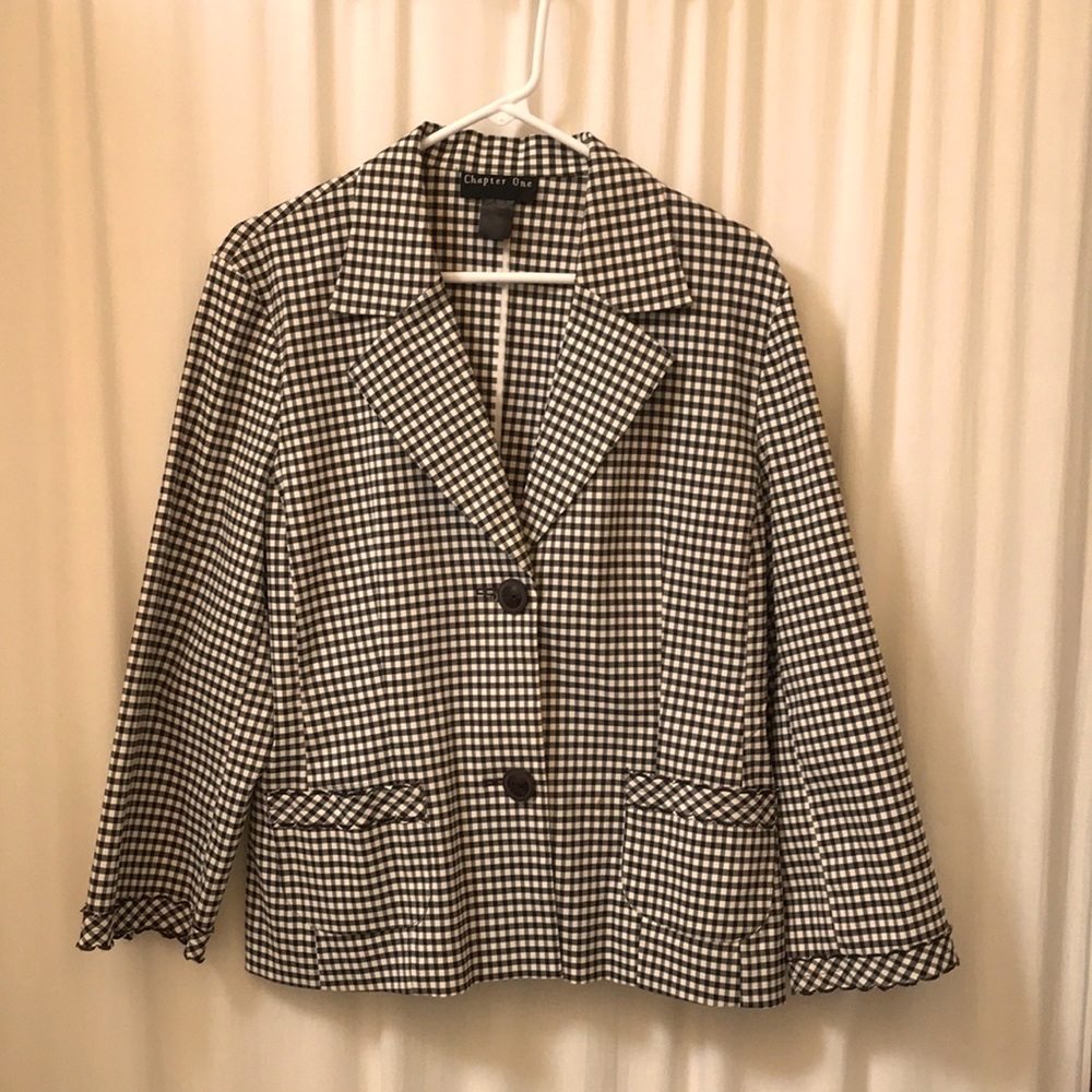 Lightweight Blazer - Chapter One